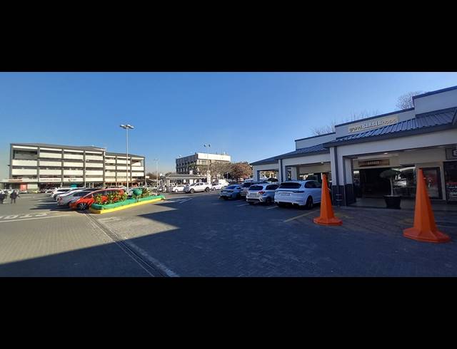 950M² OFFICE TO LET IN RIVONIA